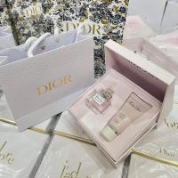 ราคา Dior Miss Dior Blooming Bouquet box set มีถุงผูกโบว์ให้ (15764468210)