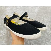 ราคา Keds รองเท้าแบรนด์แท้มือ2 size 37 (29061617656)