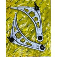 ราคา ปีกนกหน้าล่างBMW E46 L-R ราคาคู่ละ6300฿ (40110861161)