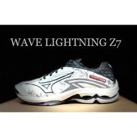 ราคา Mizuno wave lightning z7 ลายหินอ่อน (18081129613)