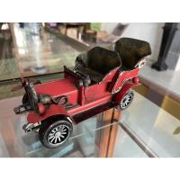 ราคา โมเดลรถทรงโบราณเก่าสีแดง ทำจากเหล็กทั้งคัน (13875616469)