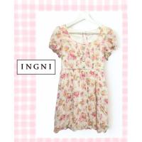 ราคา INGNI ชุดเดรสแขนสั้น ลายดอก (47452287709)