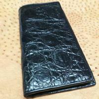 ราคา กระเป๋าสตางค์หนังปลากระเบนแท้ รุ่นหนาม หนังกระเบนแท้ใช้นานไปหนังจะเงางามขึ้นอีก..ขนาดกว้าง9.5" สูง3.8",โครงสร้างเปิดบน (25815211742)
