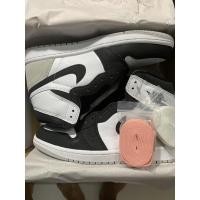 ราคา (ต้นฉบับ) Nike Air Jordan 1 retro high og สารฟอกขาวปะการัง 555088-รองเท้า108 (40277573060)