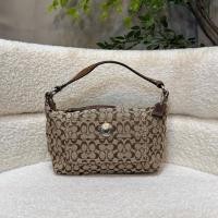 ราคา Coach vintageแท้มือสอง(used)สภาพสวยตุ้มใบเล็ก (57650869515)