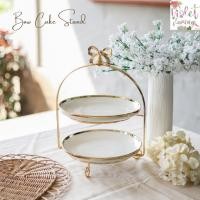 ราคา Violet Flamingo Bow Cake Stand ชั้นวางเค้ก 2 ชั้น/ 3 ชั้นโครงสแตนเลสสีทอง มือจับรูปโบว์พร้อมจานเซรามิคขอบทอง (16789594727)