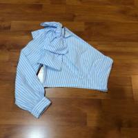 ราคา เสื้อครอป ปาดไหล่ แต่งโบว์ size S (1945360606)