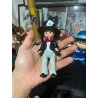 ราคา ของเล่น ของสะสม MAD HATTER MADAME ALEXANDER DOLL Alice in Wonderland McDonald's Doll ราคา 200บาท (27711810874)