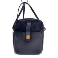 ราคา Salvatore Ferragamo shoulder bag -- BLK full pattern BA-21 2781 Direct from Japan Secondhand (46804035534)