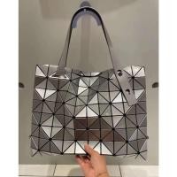 ราคา BaoBao Rock Small Matte ของใหม่ แท้100% (44464308129)