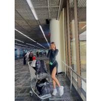 ราคา แท้ 100% จาก shop ( มีไซส์ มินิ สีดำ ) Charles & Keith Micro Koa Square Push-Lock Bag - BlackItem No. CK6-30681070-1 (22424242338)