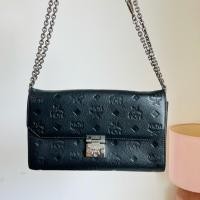 ราคา [มือสอง] กระเป๋าสะพาย MCM Black Visetos Millie Flap Leather Crossbody Bag แท้ (44159340302)