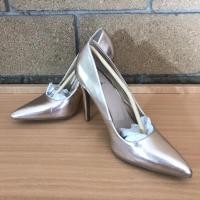 ราคา รองเท้าส้นสูง ยี่ห้อFioni จากห้าง ของแท้ ซื้อจาก payless shop (19751113715)