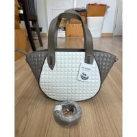 ราคา กระเป๋าหนังแท้คัตติ้งหนังงู PYTHON มือสอง สภาพสวย ไม่มีตำหนิ สวย❤️ (42412075167)