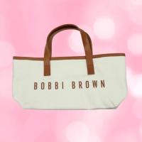 ราคา BOBBI BROWN กระเป๋าถือ Tote Bag Mini น่ารักๆสีขาวครีม พร้อมสายถือหนังสีน้ำตาล (44651520461)