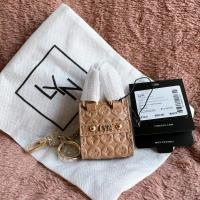 ราคา พวงกุญแจกระเป๋าจิ๋ว LYN (25009714941)