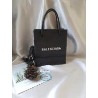 ราคา Like new Balenciaga shopping bag xxs สภาพสวย อุปกรณ์ การ์ด สายยาว ถุงผ้า (7962832682)
