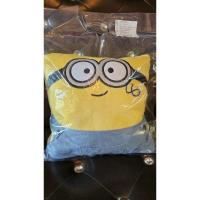 ราคา ส่งฟรี หมอนซ่อนผ้าห่มมินเนี่ยน ของพรีเมี่ยมเซเว่น (22062801141)