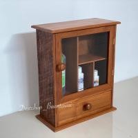 ราคา ตู้ยาไม้สัก ตู้ยาไม้สักแท้100% มีลิ้นชัก (งานไม้สักเก่า) Size: ลึก 13.5 x ยาว 32 x สูง 42 cm (17684302429)