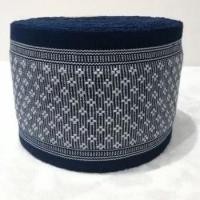 ราคา ตีนซิ่น ขลิบเสื้อ ผ้าฝ้ายทอมือ ผ้าย้อมคราม ใช้ตกแต่งเสื้อ ผ้าถุง (5832220198)