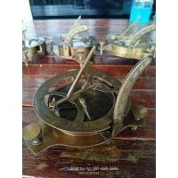 ราคา เข็มทิศพร้อมนาฬิกาแดดเนื้อทองเหลืองเก่า (21345858516)
