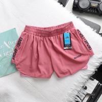 ราคา พร้อมส่ง! กางเกงกีฬาผู้หญิงขาสั้น Sports กางเกงวิ่ง ผ้านุ่ม แห้งไว ระบายอากาศได้ดี มีซับในและกระเป๋าข้าง โลโก้เรืองแสง (41071330040)