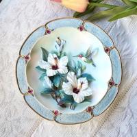 ราคา *มีตำหนิหลายจุด* จานโชว์ Bradford Exchange Lena Liu's Morning Jewels "Rose - Colored Dawn" (6117) จานสวย จานอังกฤษ (11392320882)