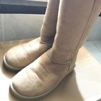 ราคา UGG แท้ มือสอง สภาพ 80% (4818345130)