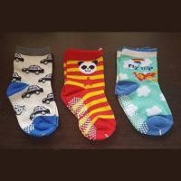 ราคา ถุงเท้าเด็ก Nissen รุ่นมีกันลื่น สำหรับเด็ก 1-3 ขวบ (10-14cm) :: เซ็ต 3 คู่ ลายตามรูป :: ดช :: Set C (486555365)