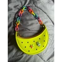 ราคา crocs neon yellow purse rainbow chain (28218243839)