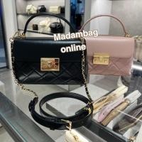 ราคา Charles Keith Alva Quilted Top Handle Bag กระเป๋าสะพายข้าง สายโซ่ (28990115145)