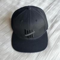 ราคา หมวก UNDEFEATED มือสอง สภาพดี ปรับไซส์ได้ SnapBack (49352334903)