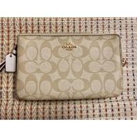 ราคา Coach F16109 กระเป๋าคล้องมือ ไซส์ L สองซิป (1474091818)