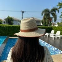 ราคา หมวกชายหาด ปานามา หมวกฟางสานปีกกว้างสวยๆ น้ำหนักเบา กันแดดใส่เที่ยวทะเล รุ่นA222 สีครีม สีกากี สีขาว (26500834852)