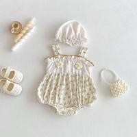 ราคา ชุดรอมเปอร์ลายดอกไม้น่ารักสำหรับทารกผู้หญิง พร้อมหมวกและชุดบอดี้สูทแขนกุด (55601098188)