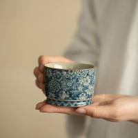 ราคา โคลนเครื่องปั้นดินเผาเก่าสีฟ้าและสีขาวหลายพันดอกไม้ถ้วยชาถ้วยชาชุดน้ําชาเซรามิกต้นแบบ青花老草茶โจวถ้วยรางวัลถ้วยถ้วยชามถ้วยโบราณโบราณถ้วยชาล้านถ้วยรางวัล10.5 (50752972443)