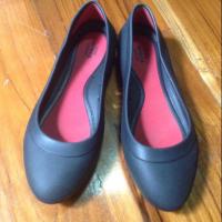 ราคา Crocs w6 ยาว23 cm. (1338477069)