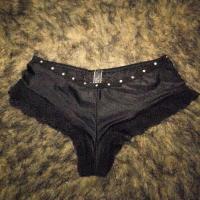 ราคา กางเกงชั้นใน​ Victoria's secret ไซส์​ S (มือสอง) (21726263098)