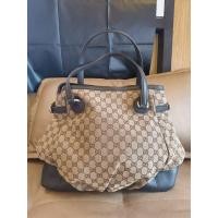 ราคา พร้อมส่ง**กระเป๋าใบใหญ่ กุชชี่ แท้มือสอง (26590305357)