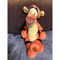ราคา ตุ๊กตาเสือ ทิกเกอร์ เพื่อนหมีพูห์ Tigger งานเท้าปั๊ม ประมาณ18 นิ้ว มือสองงานสวย (29479337683)