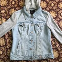 ราคา Hoodie Jacket Guess แท้100%‼️ซื้อมา2900 (1859026292)