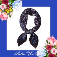 ราคา ผ้าพันคออัดพลีทสีกรมท่า By Millie Thailand (7539980538)
