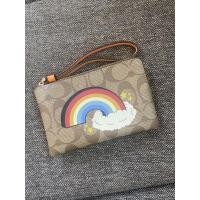 ราคา Coach คล้องมือ size S ของแท้ % (6773911841)