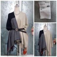 ราคา ผ้าพันคอ ผ้าคลุมไหล่ Uniqlo สภาพดีใหม่ค่ะ (7200652729)