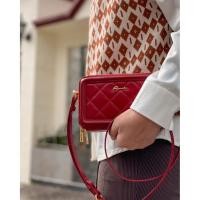ราคา กระเป๋าสะพายข้างผู้หญิง PAPRIKA แบรนด์แท้ 100% หนังแท้ รุ่น Quilted Boxy Crossbody Bag สีแดง Lava Red พร้อมส่ง (42811191784)