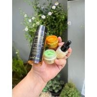 ราคา รวมสินค้าจันทร์หอมมาดามลิน ขมิ้น สาหร่าย เซรั่ม สบู่ โสม โทนเนอร์ (29032545041)