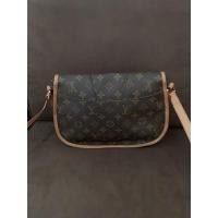 ราคา กระเป๋าหลุยส์มือสองสวยๆหนังแท้ (3545786150)