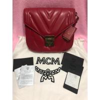 ราคา MCM สีแดงของแท้มือสองสภาพดีมาก (20890545544)