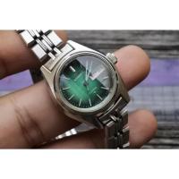 ราคา นาฬิกา Vintage มือสองญี่ปุ่น Seiko 2206 0500 Green Dial ผู้หญิง Automatic ทรงกลม 26mm (42661385107)