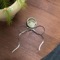 ราคา PLPJ โซ่กระดูกงูผู้ถือแหวนนิ้วโบว์โบว์แหวน Bule ขาตั้งโซ่โทรศัพท์มือถือ 360 หมุนได้ Universal Desktop Braet Decor ใหม่ (49254853089)